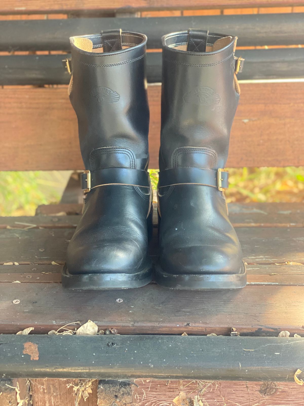 Photo by parkle__ on November 4, 2023 of the Zerrows Type One in Horween Black Latigo.