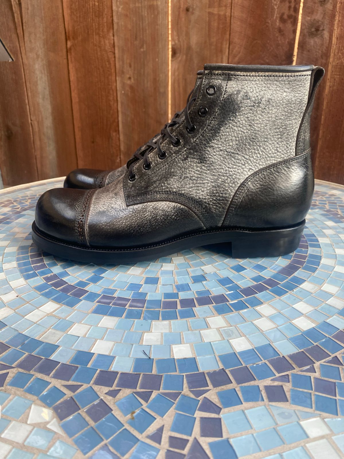 Photo by parkle__ on November 4, 2022 of the Iron Boots 5515 in Black Italy Waxed Bullhide.