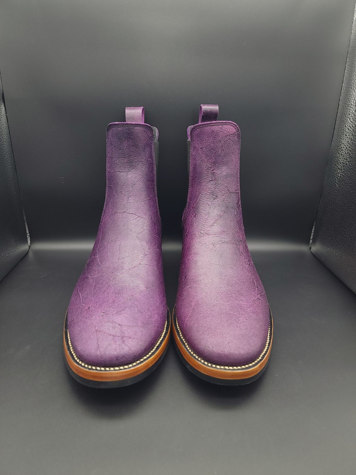 Photo by jinn35 on October 10, 2023 of the Fortis Boots El Primero in C.F. Stead Crazy Cow Royal Purple.