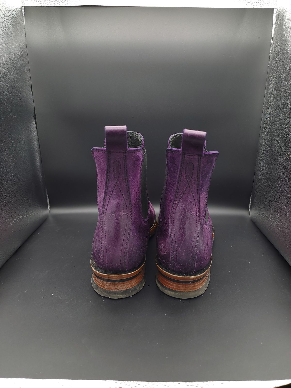 Photo by jinn35 on December 5, 2023 of the Fortis Boots El Primero in C.F. Stead Crazy Cow Royal Purple.