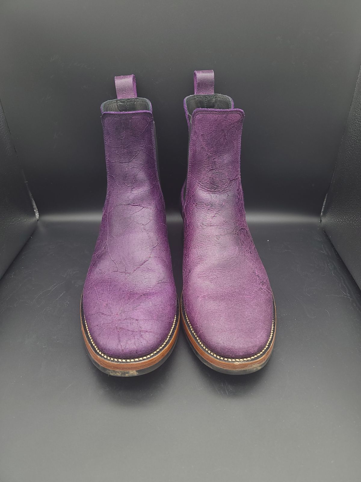 Photo by jinn35 on March 4, 2024 of the Fortis Boots El Primero in C.F. Stead Crazy Cow Royal Purple.