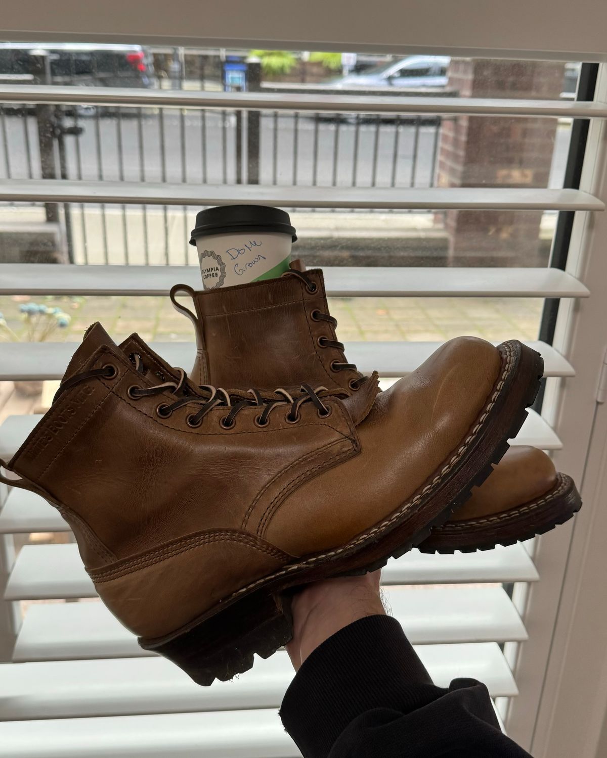 Photo by tylers.hobby on November 2, 2023 of the White's 350 Cruiser in Horween Natural Chromexcel.