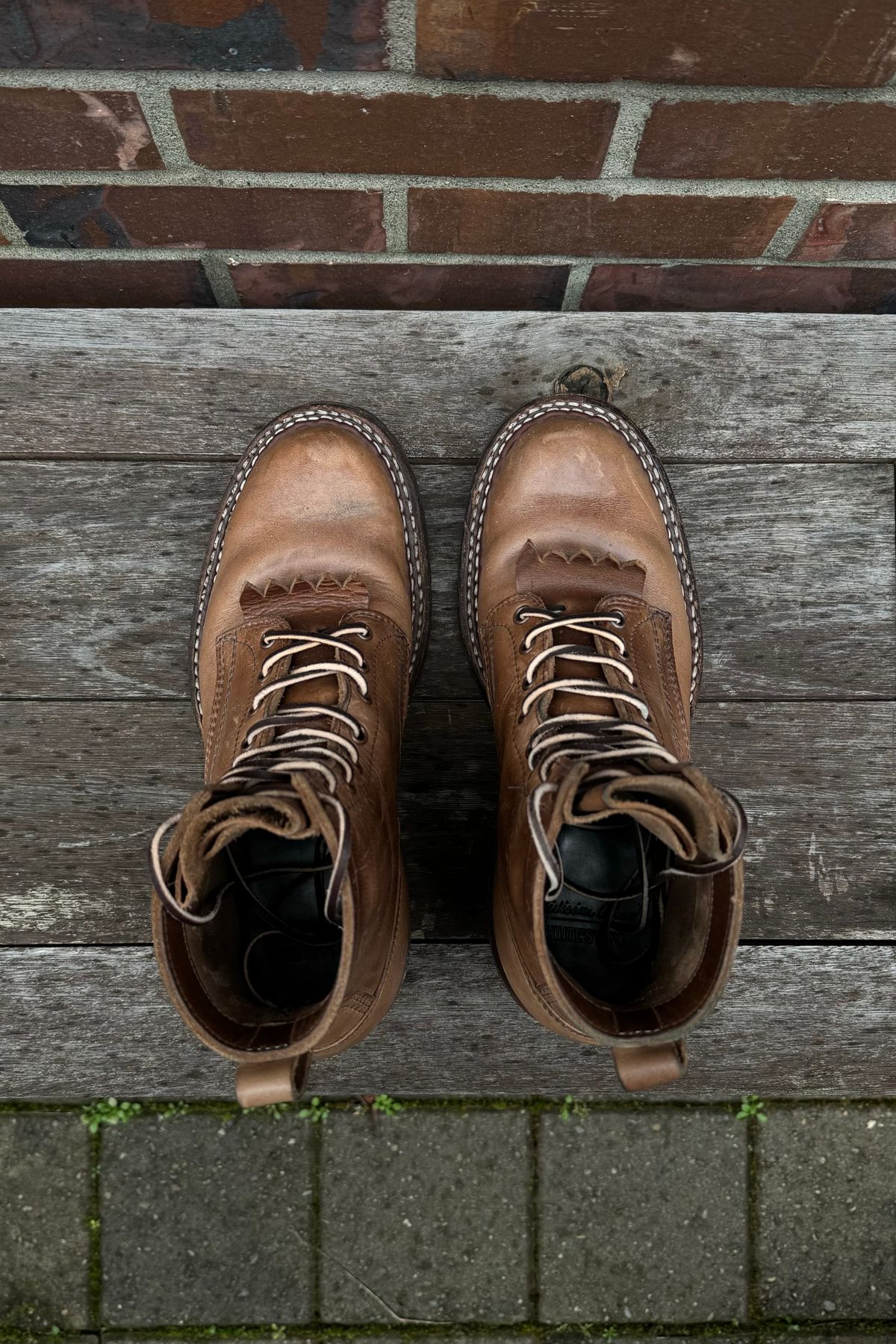 Photo by tylers.hobby on February 5, 2024 of the White's 350 Cruiser in Horween Natural Chromexcel.