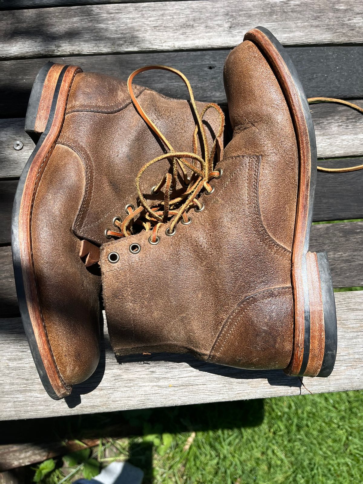 Photo by Dannflow on December 2, 2024 of the Oak Street Bootmakers Trench Boot in Horween Natural Chromexcel Roughout.