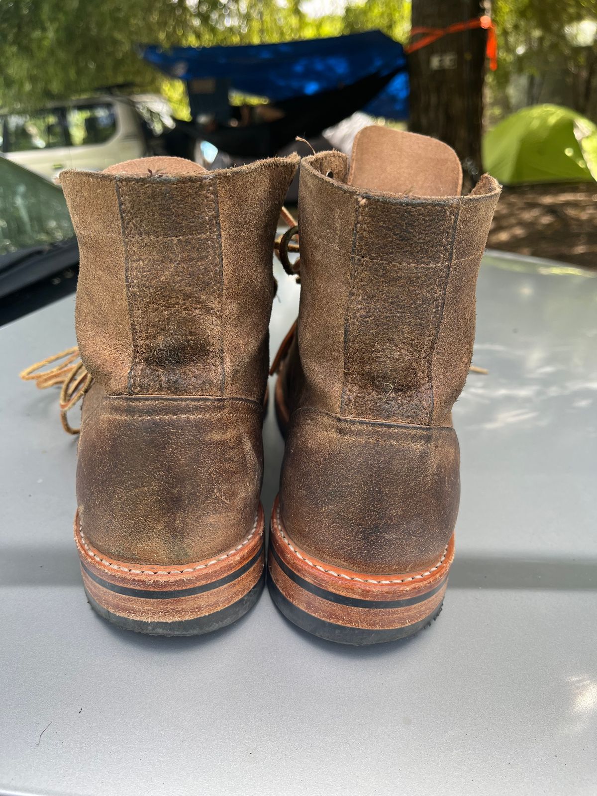 Photo by Dannflow on January 2, 2025 of the Oak Street Bootmakers Trench Boot in Horween Natural Chromexcel Roughout.