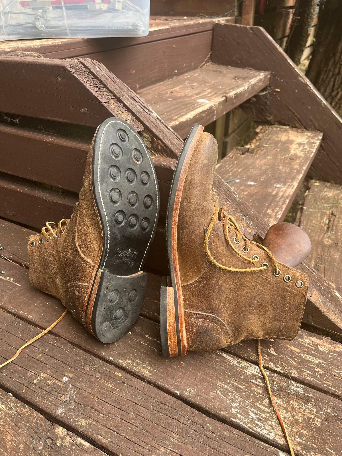 Photo by Dannflow on March 3, 2025 of the Oak Street Bootmakers Trench Boot in Horween Natural Chromexcel Roughout.