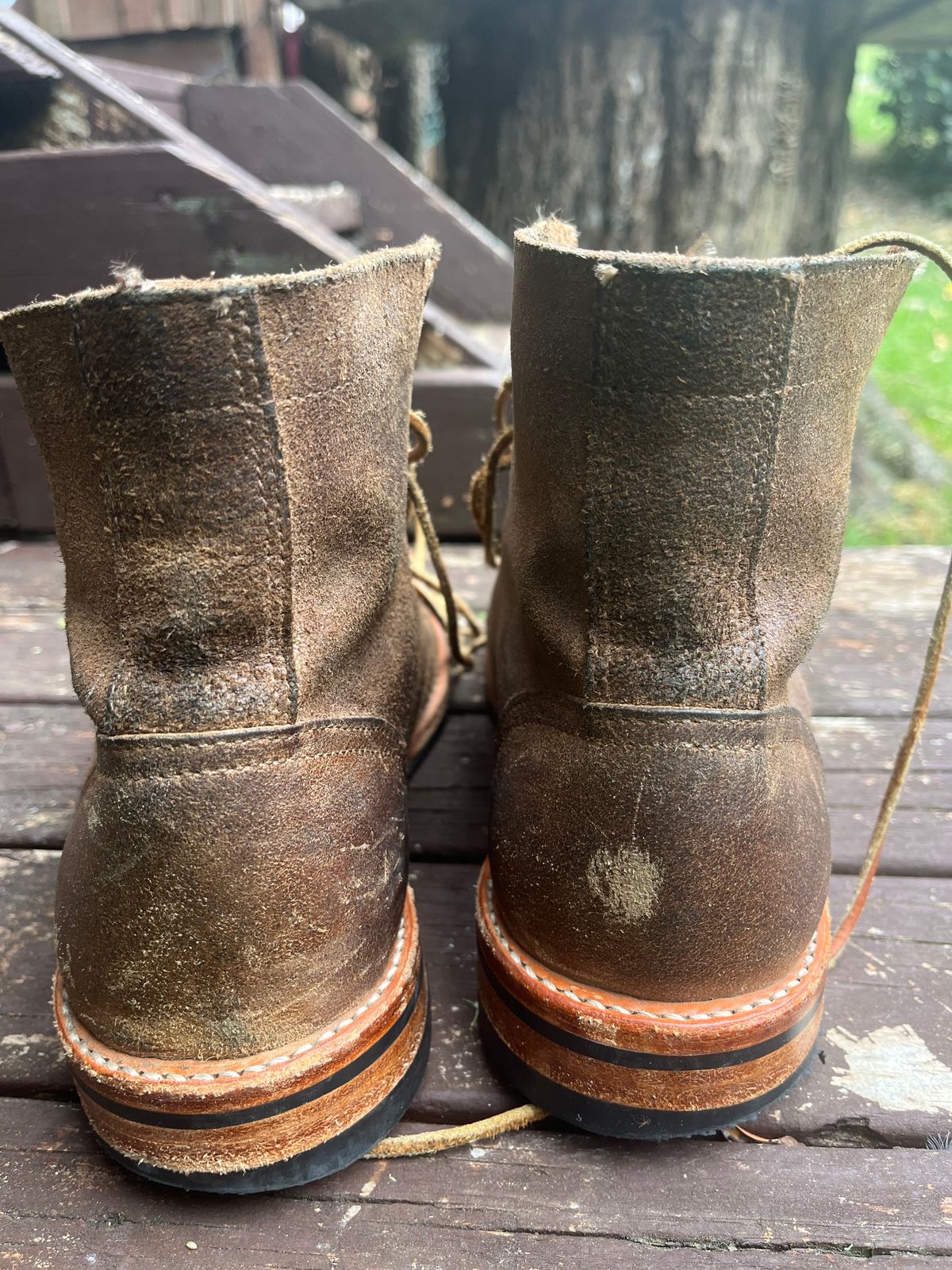 Photo by Dannflow on March 3, 2025 of the Oak Street Bootmakers Trench Boot in Horween Natural Chromexcel Roughout.