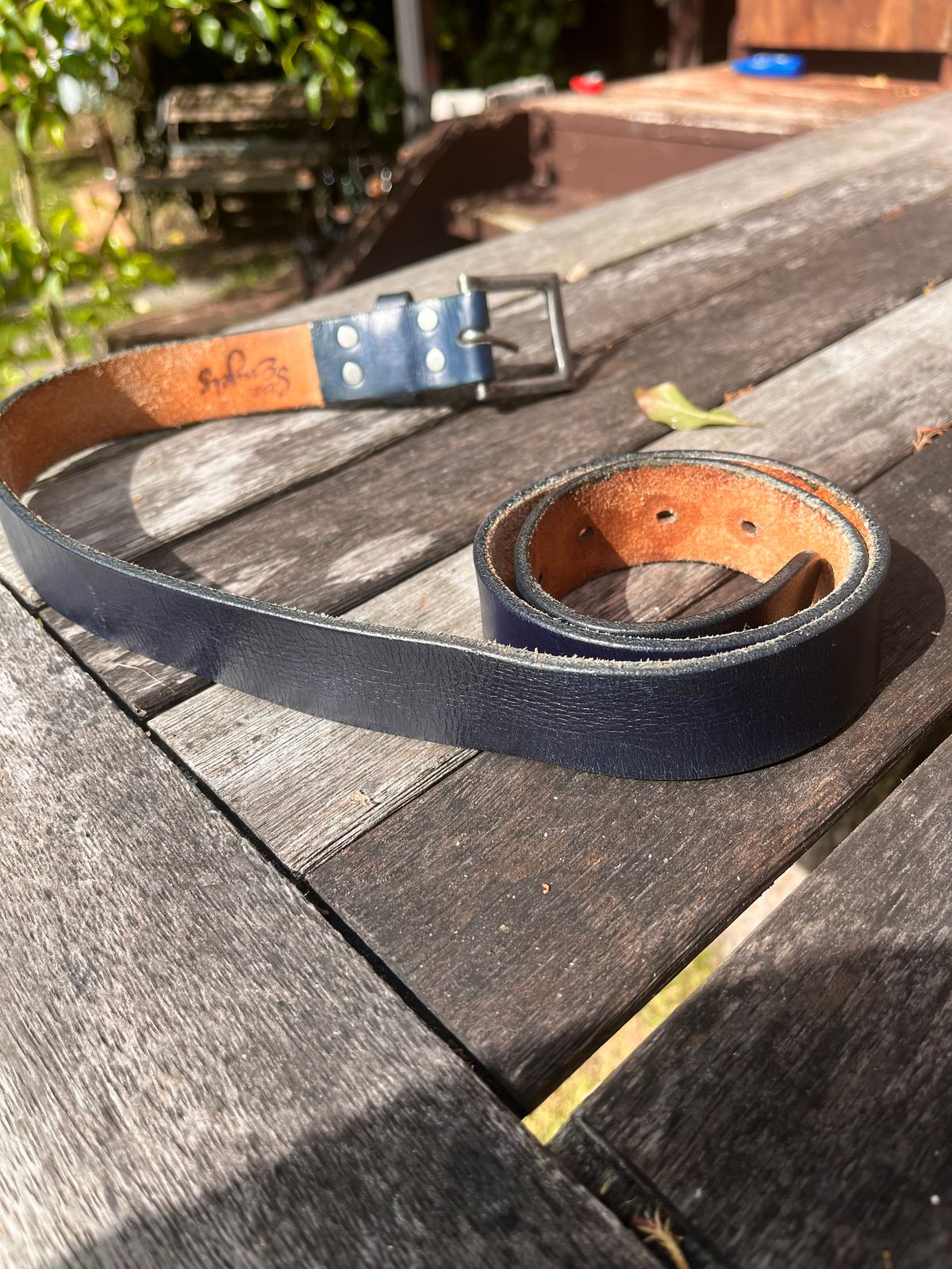 Photo by Dannflow on April 2, 2026 of the Sue engels Veg Tan Blue in Teacore Blue Veg Tan.