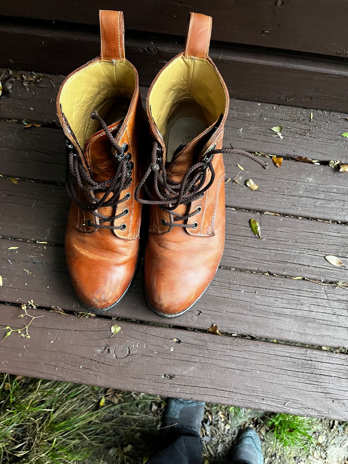 Photo by Dannflow on December 1, 2023 of the Sue Engles City Boot in Unknown Leather.