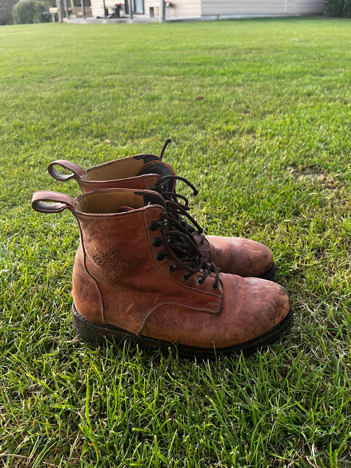 Photo by Dannflow on January 3, 2024 of the Sue Engles City Boot in Unknown Leather.