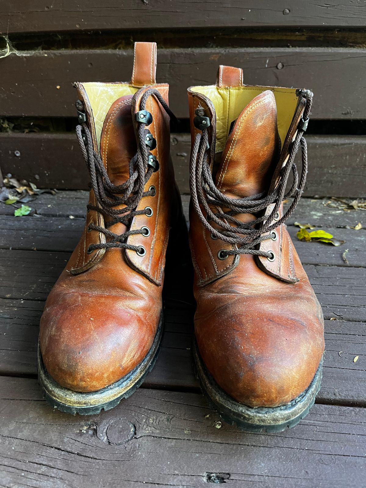 Photo by Dannflow on February 1, 2024 of the Sue Engles City Boot in Unknown Leather.