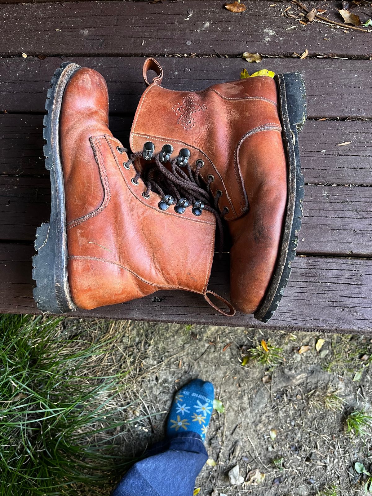 Photo by Dannflow on February 1, 2024 of the Sue Engles City Boot in Unknown Leather.