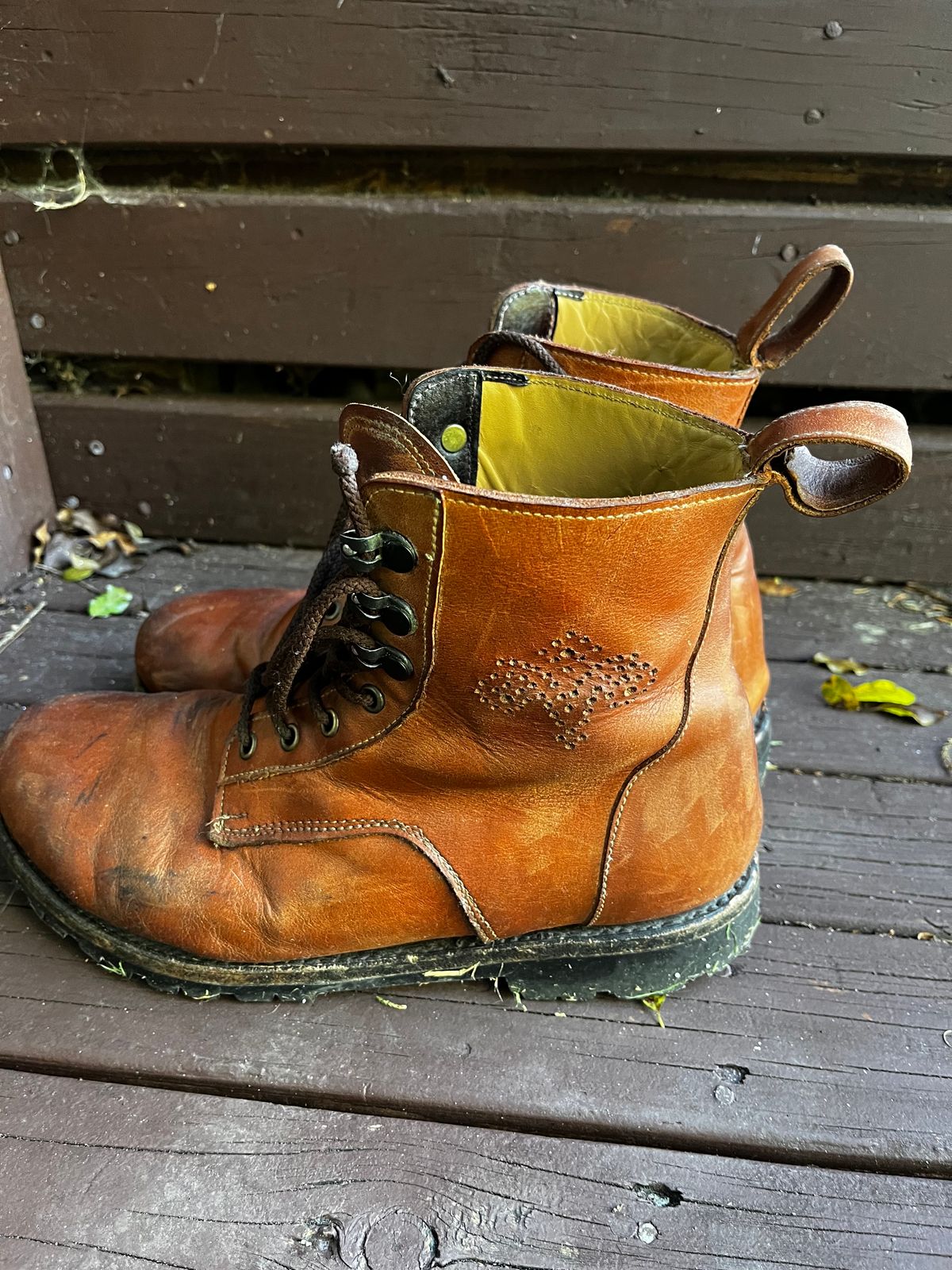 Photo by Dannflow on February 1, 2024 of the Sue Engles City Boot in Unknown Leather.