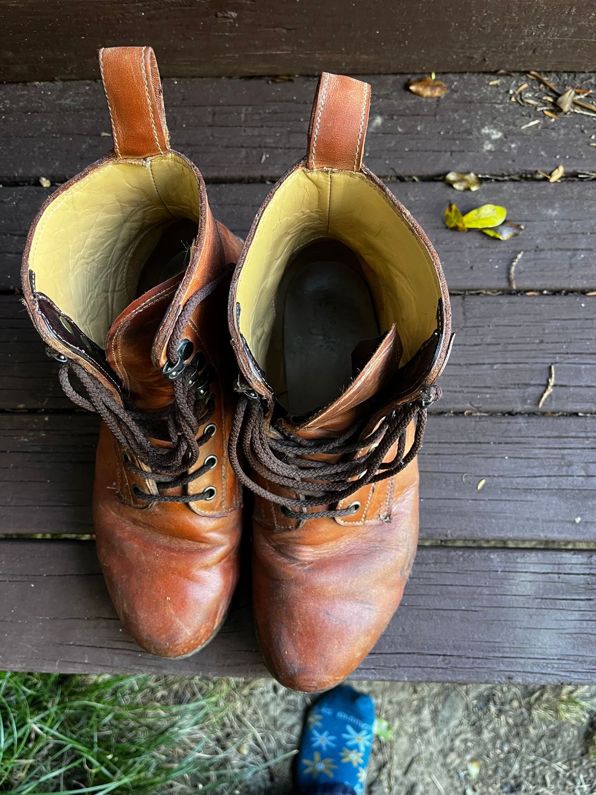 Photo by Dannflow on February 1, 2024 of the Sue Engles City Boot in Unknown Leather.