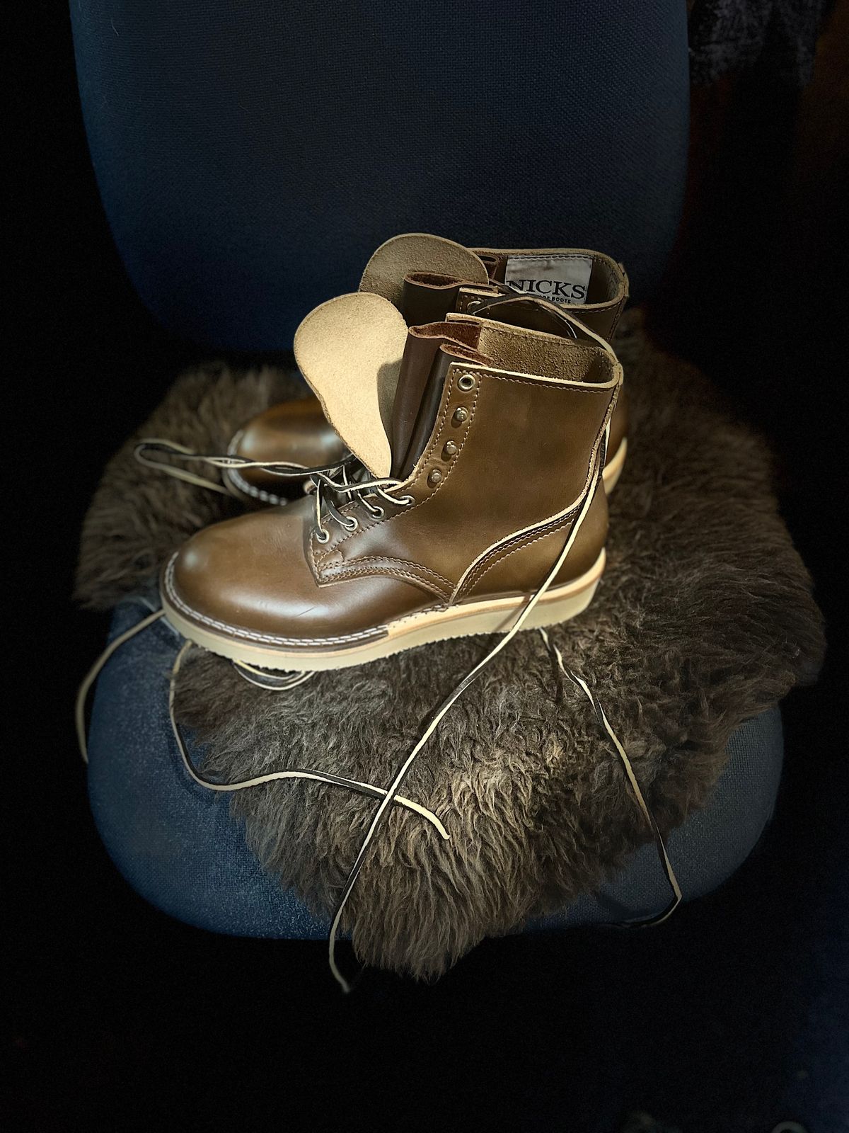 Photo by Dannflow on October 1, 2025 of the Nicks Free Range in Horween British Tan Chromexcel.