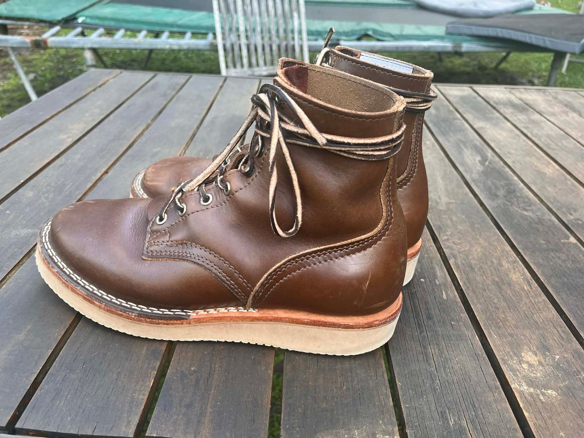 Photo by Dannflow on December 1, 2025 of the Nicks Free Range in Horween British Tan Chromexcel.
