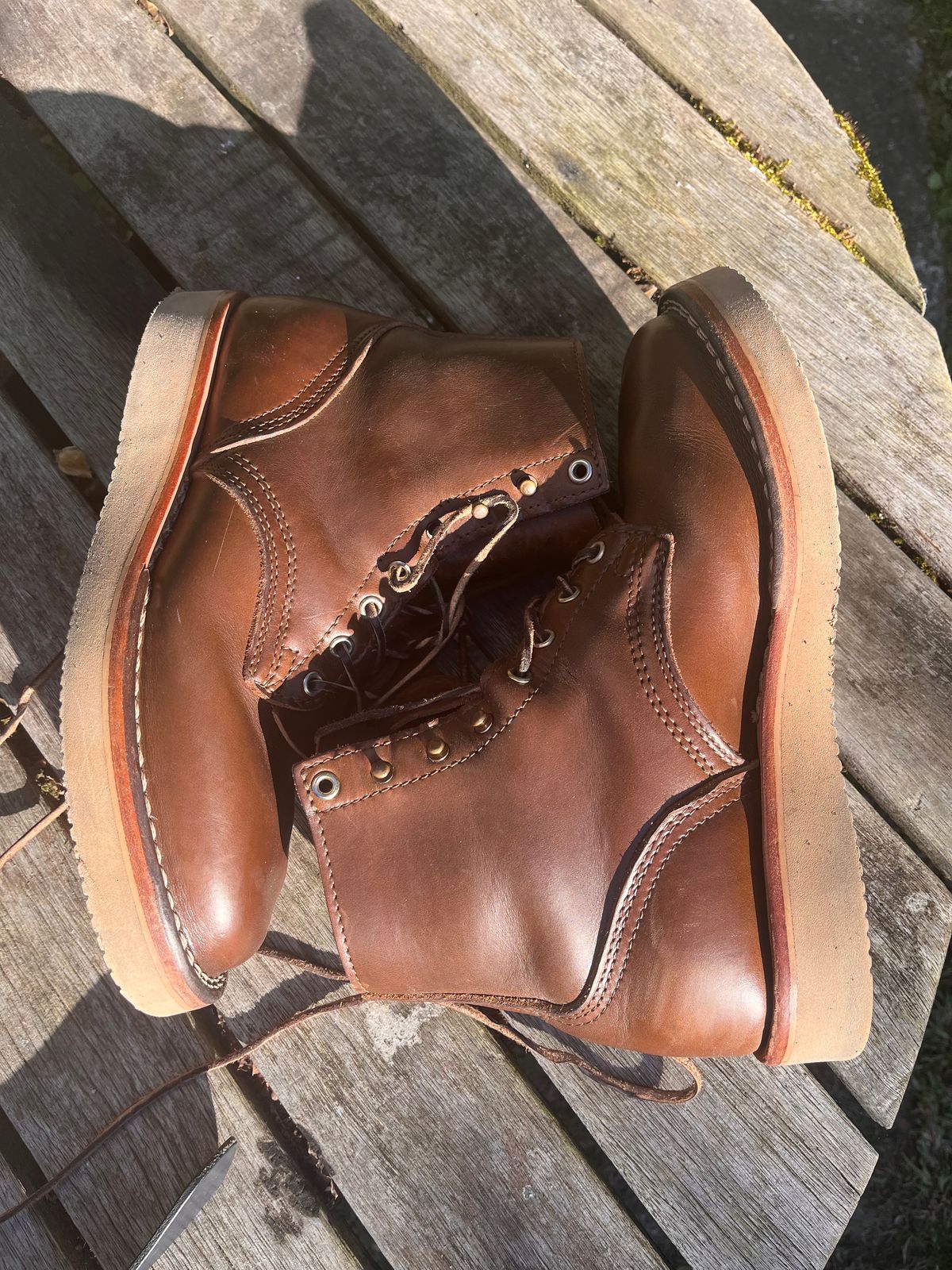 Photo by Dannflow on March 2, 2026 of the Nicks Free Range in Horween British Tan Chromexcel.