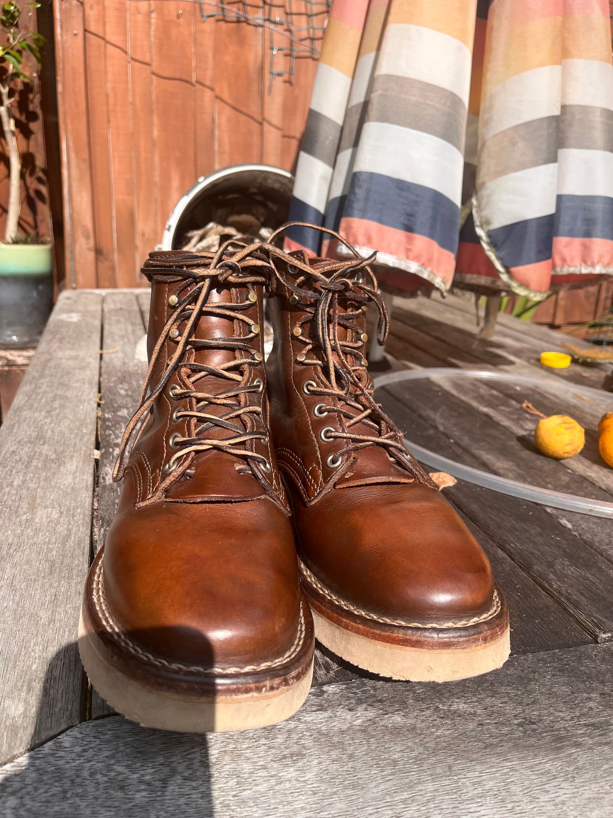 Photo by Dannflow on April 2, 2026 of the Nicks Free Range in Horween British Tan Chromexcel.
