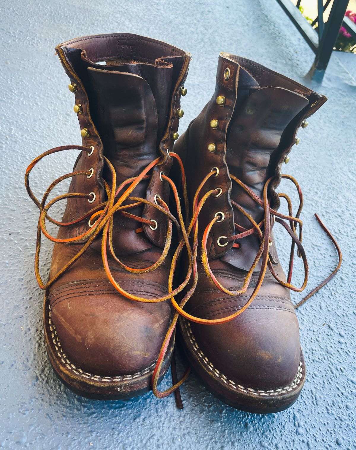 Photo by ConcreteLeatherFoot on July 3, 2023 of the Nicks Americana in Horween Orange Predator.