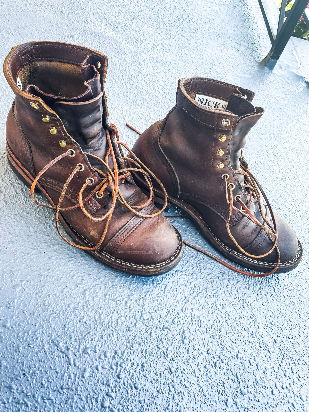 Photo by ConcreteLeatherFoot on July 3, 2023 of the Nicks Americana in Horween Orange Predator.