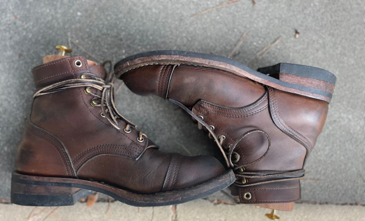Photo by ConcreteLeatherFoot on October 26, 2023 of the Nicks Americana in Horween Orange Predator.