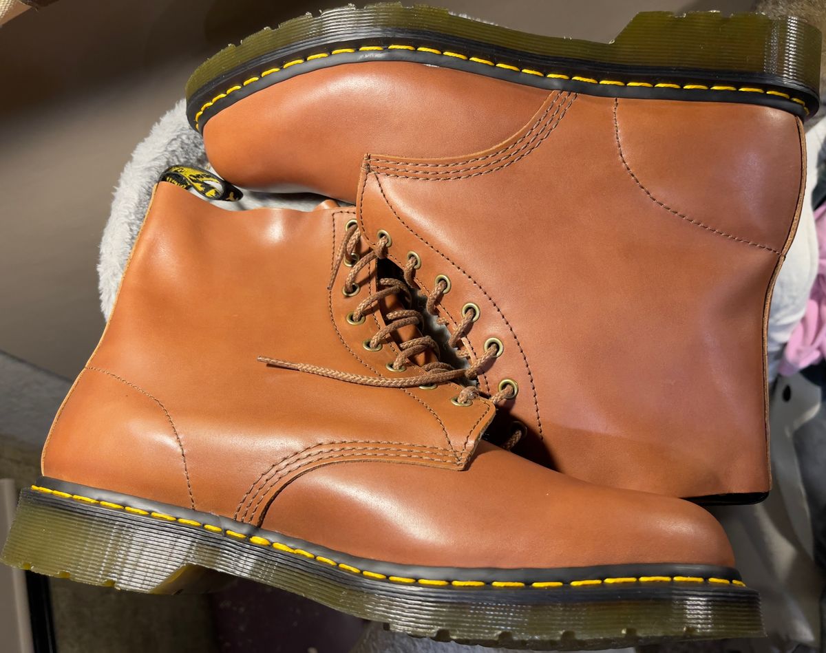 Photo by kylocheff on November 5, 2024 of the Doc Martens 1460 in Carrara Veg Tan.