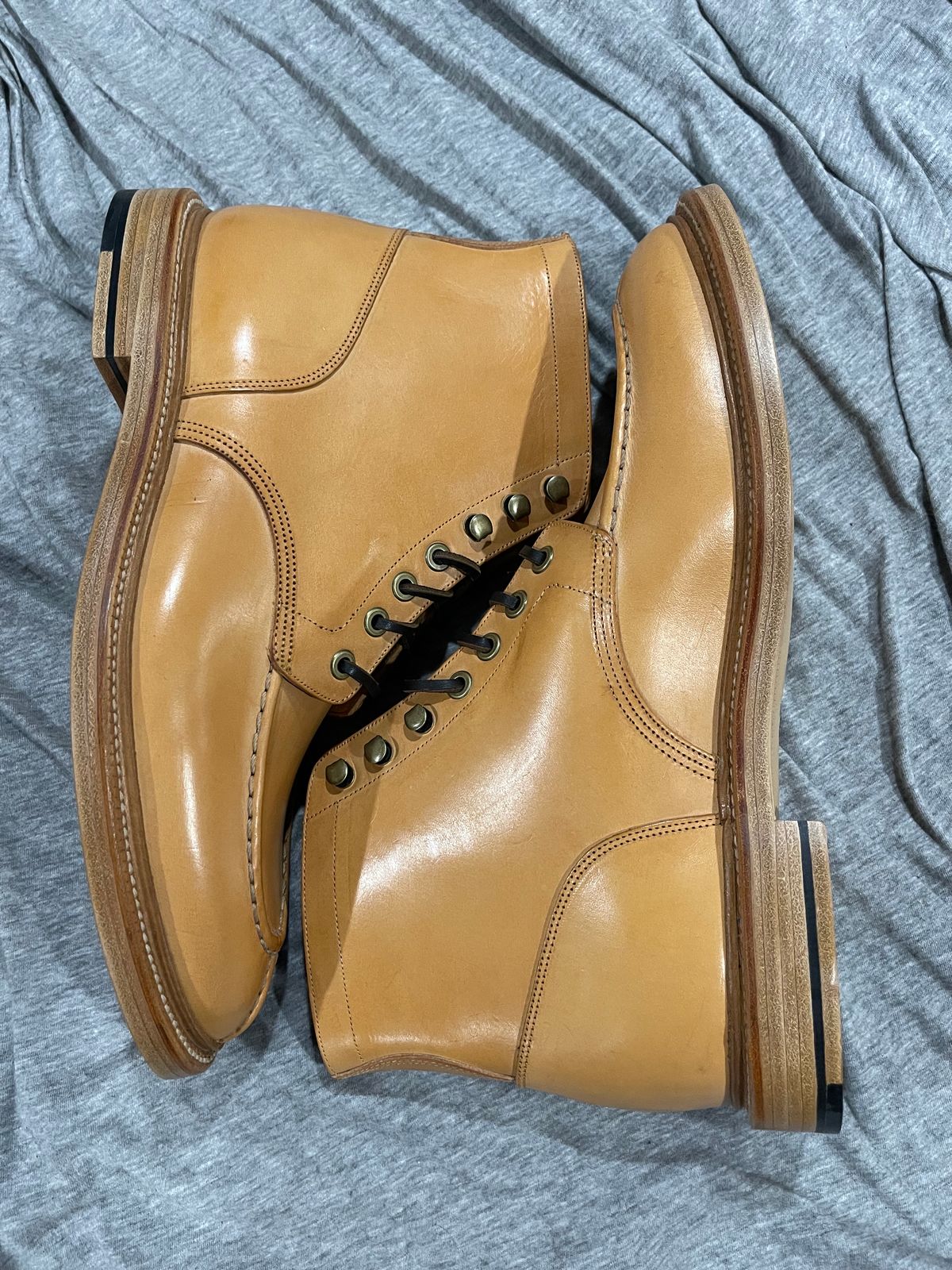 Photo by kylocheff on November 1, 2023 of the Grant Stone Ottawa Boot in Badalassi Carlo Natural Minerva.