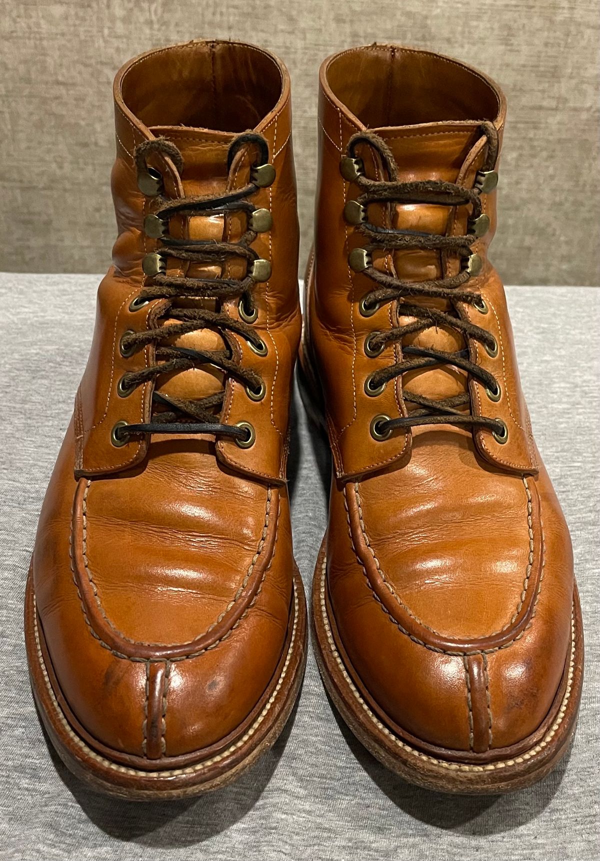 Photo by kylocheff on January 5, 2024 of the Grant Stone Ottawa Boot in Badalassi Carlo Natural Minerva.