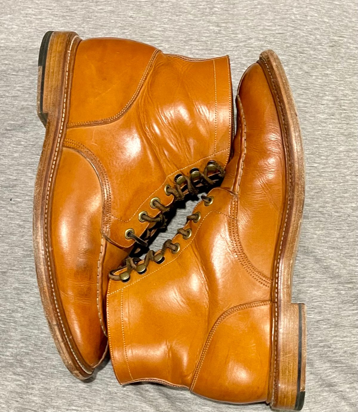 Photo by kylocheff on January 5, 2024 of the Grant Stone Ottawa Boot in Badalassi Carlo Natural Minerva.