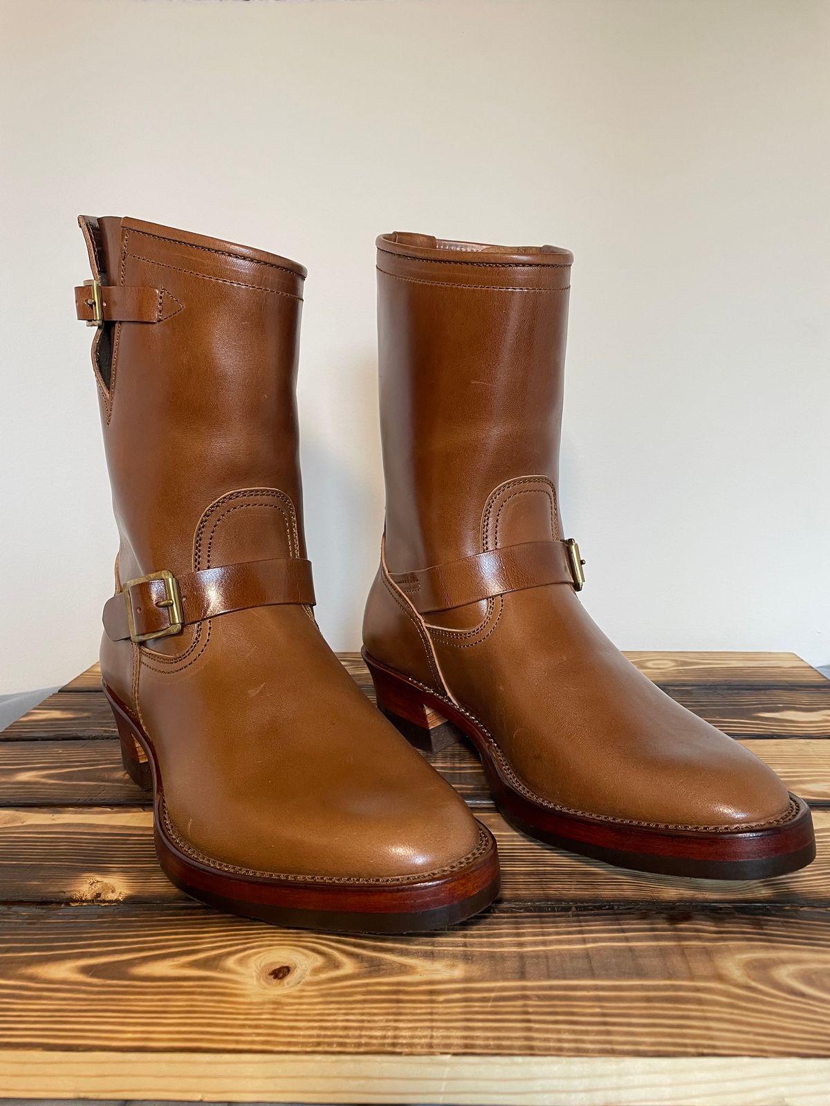 Photo by BacidiaGlory on October 9, 2023 of the Briselblack The Keeper 'Type 2' Engineer Boot in Maryam Toscanello Horsebutt.