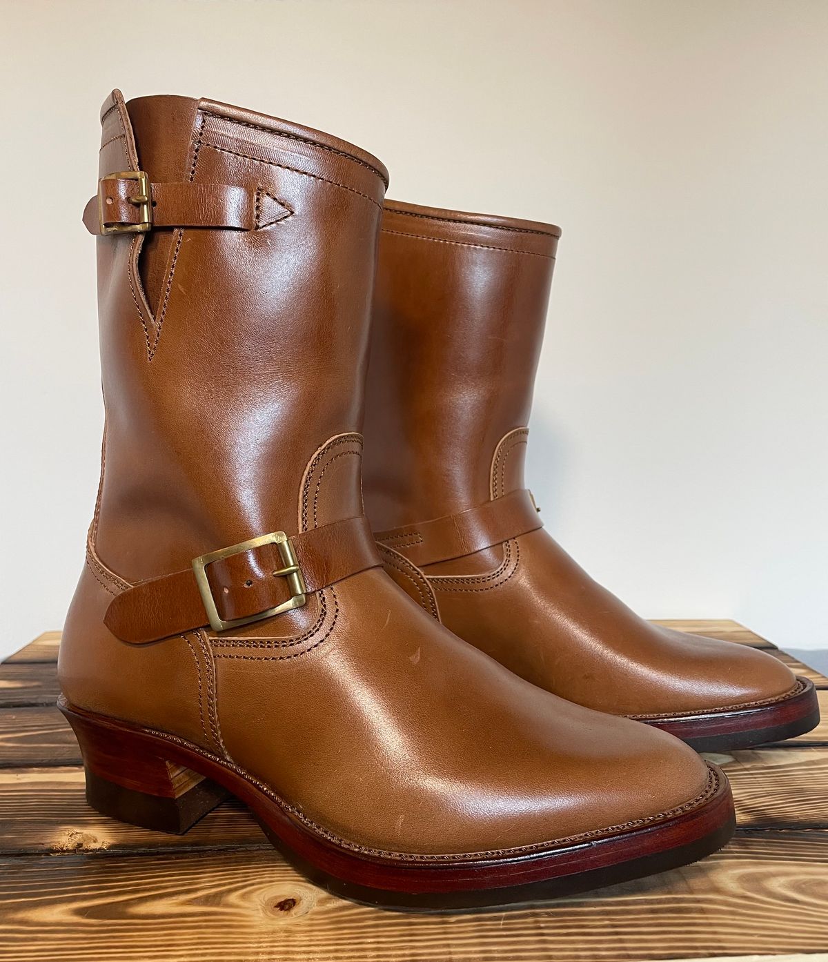 Photo by BacidiaGlory on October 9, 2023 of the Briselblack The Keeper 'Type 2' Engineer Boot in Maryam Toscanello Horsebutt.
