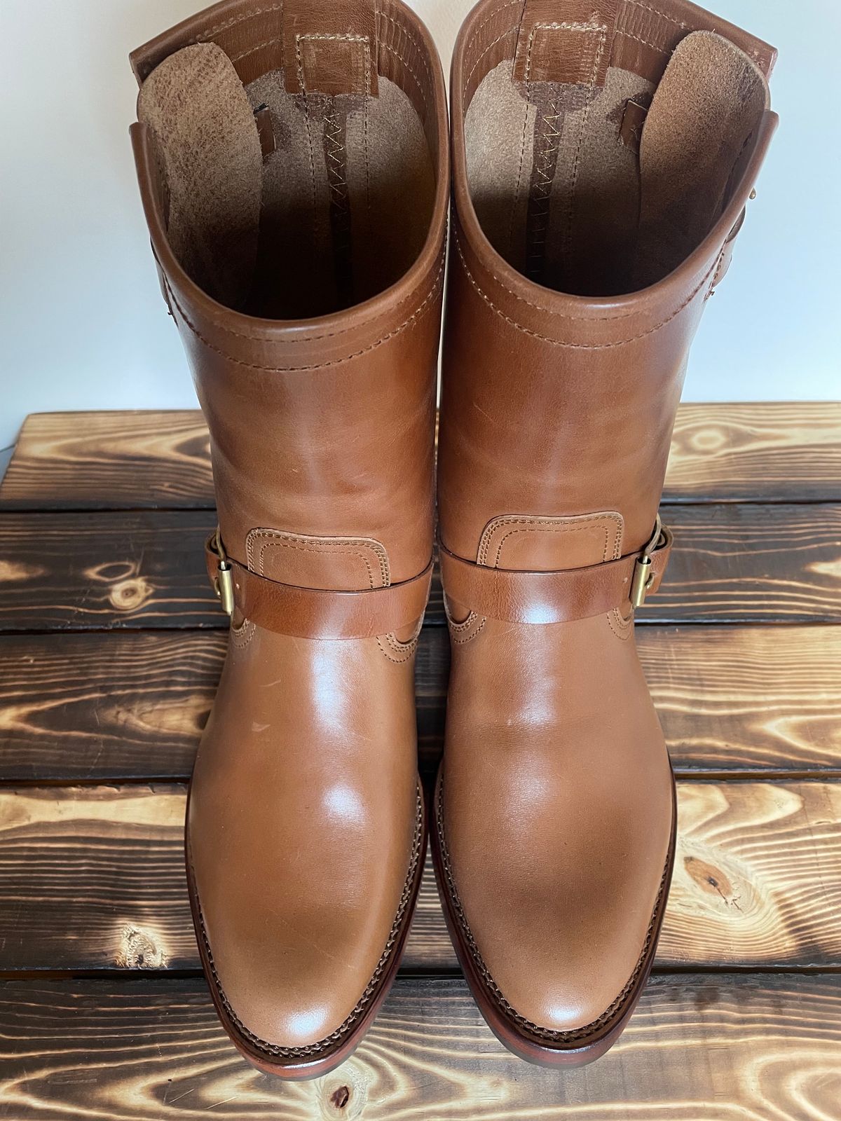 Photo by BacidiaGlory on October 9, 2023 of the Briselblack The Keeper 'Type 2' Engineer Boot in Maryam Toscanello Horsebutt.