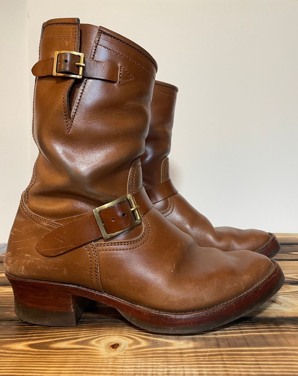 Photo by BacidiaGlory on December 4, 2023 of the Briselblack The Keeper 'Type 2' Engineer Boot in Maryam Toscanello Horsebutt.