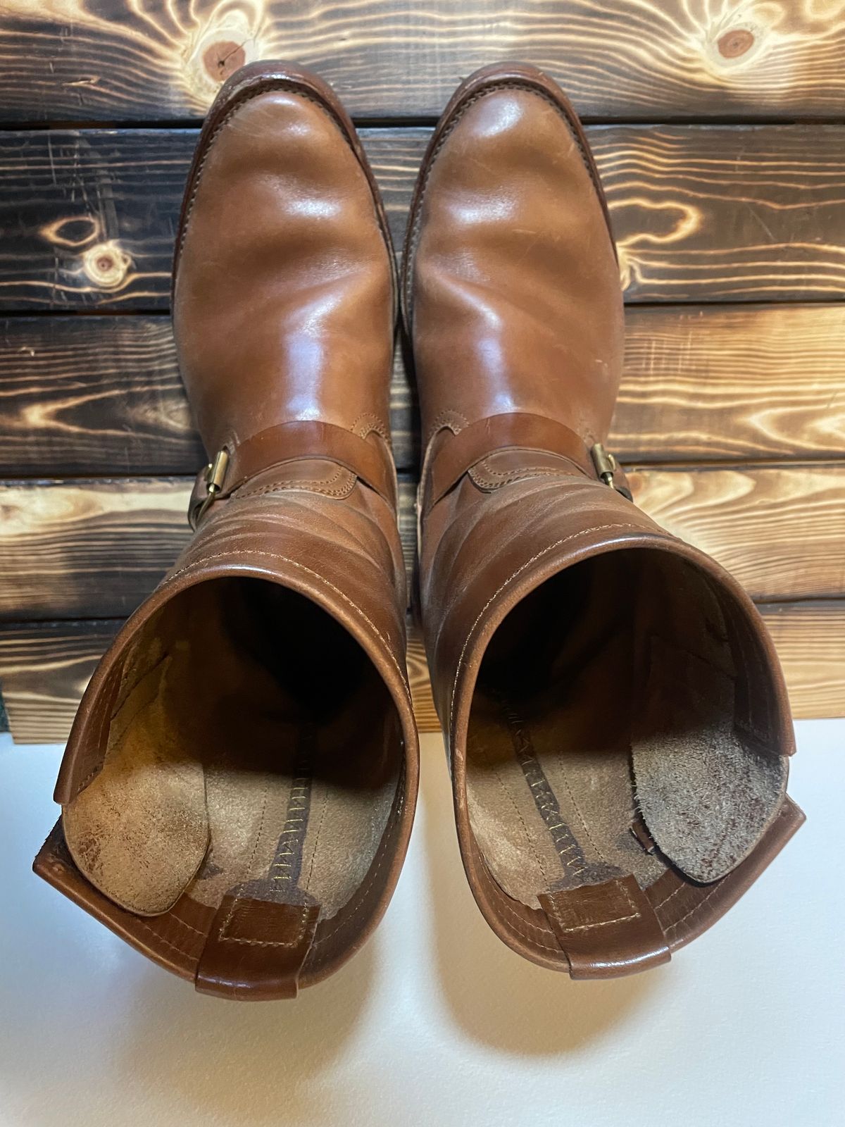 Photo by BacidiaGlory on January 5, 2024 of the Briselblack The Keeper 'Type 2' Engineer Boot in Maryam Toscanello Horsebutt.