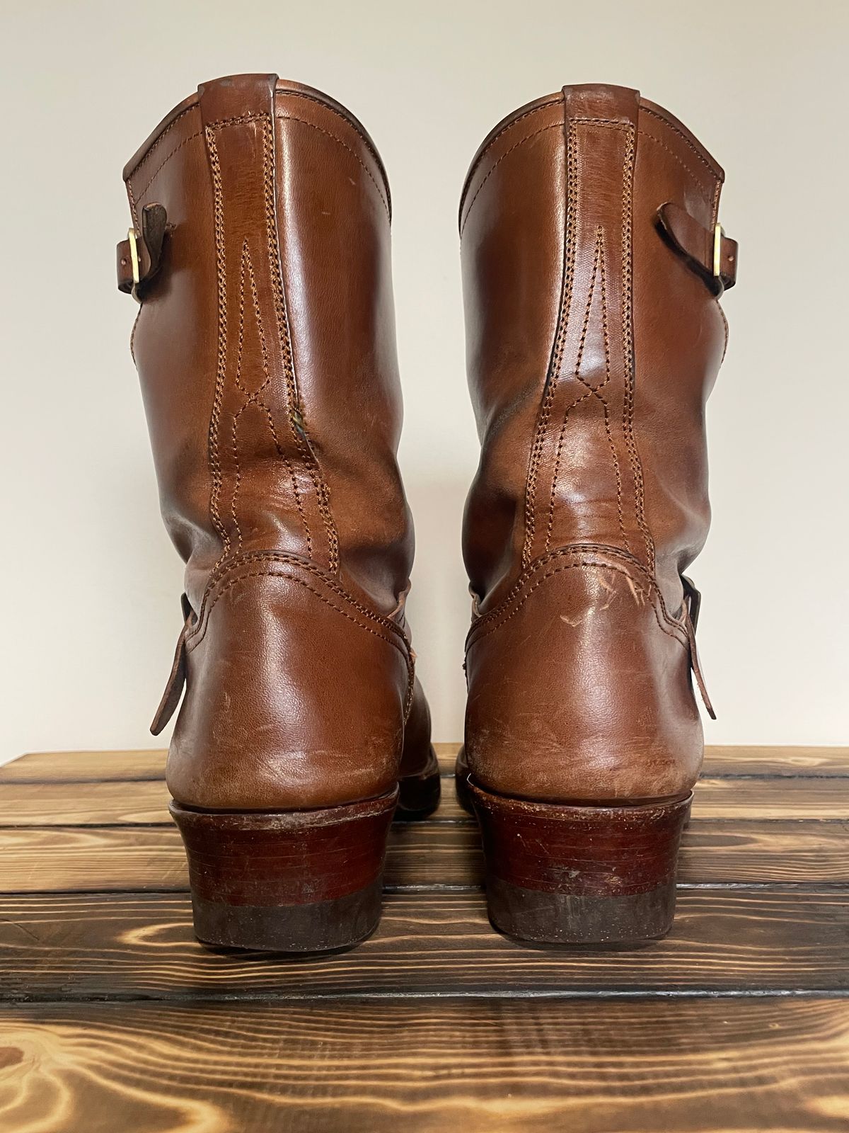 Photo by BacidiaGlory on February 5, 2024 of the Briselblack The Keeper 'Type 2' Engineer Boot in Maryam Toscanello Horsebutt.
