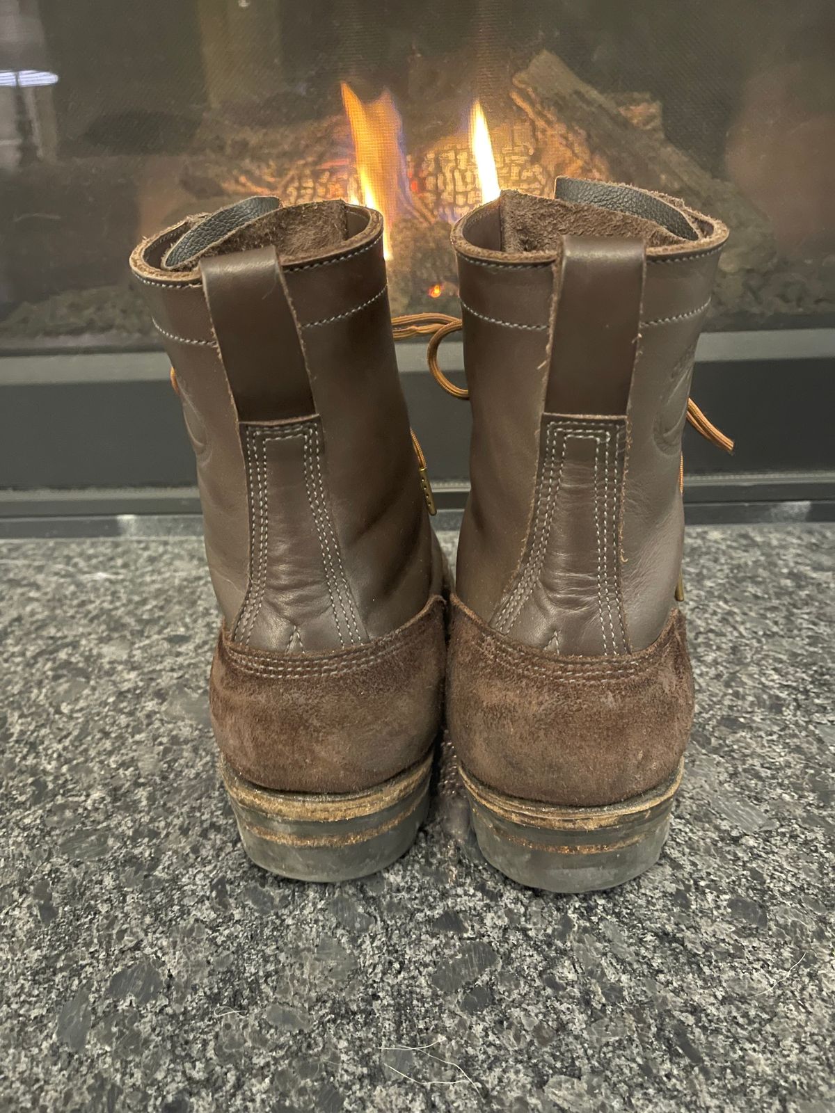 Photo by EnieJr on March 3, 2023 of the JK Boots Superduty in Seidel Brown Oil Tan Roughout.