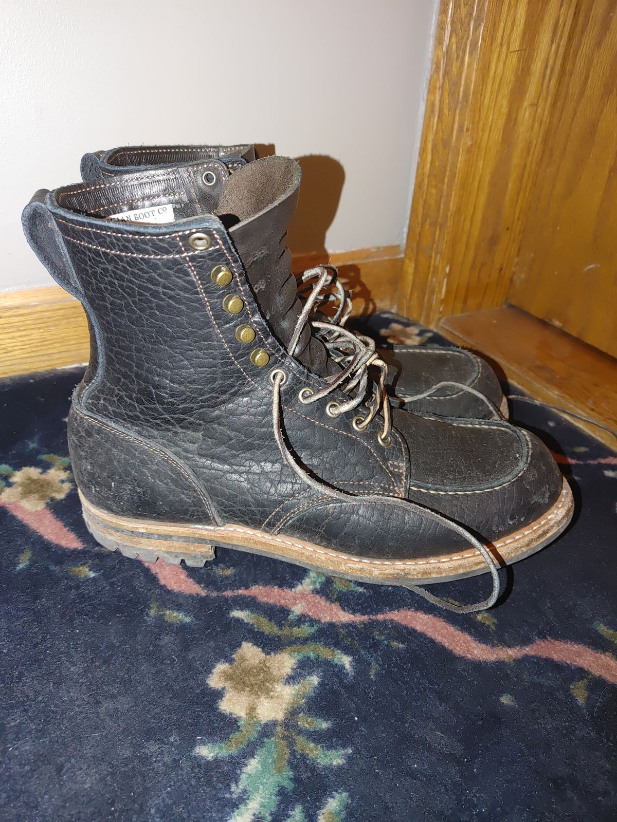 Photo by Exsufflicate on February 6, 2023 of the Truman Upland Boot in Law Tanning Black Big Horn Shrunken Bison.