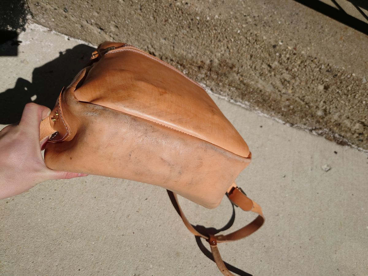 Photo by Exsufflicate on April 5, 2026 of the Go Forth Goods Classic Zippered Leather Backpack in Unknown Natural Veg Tan.