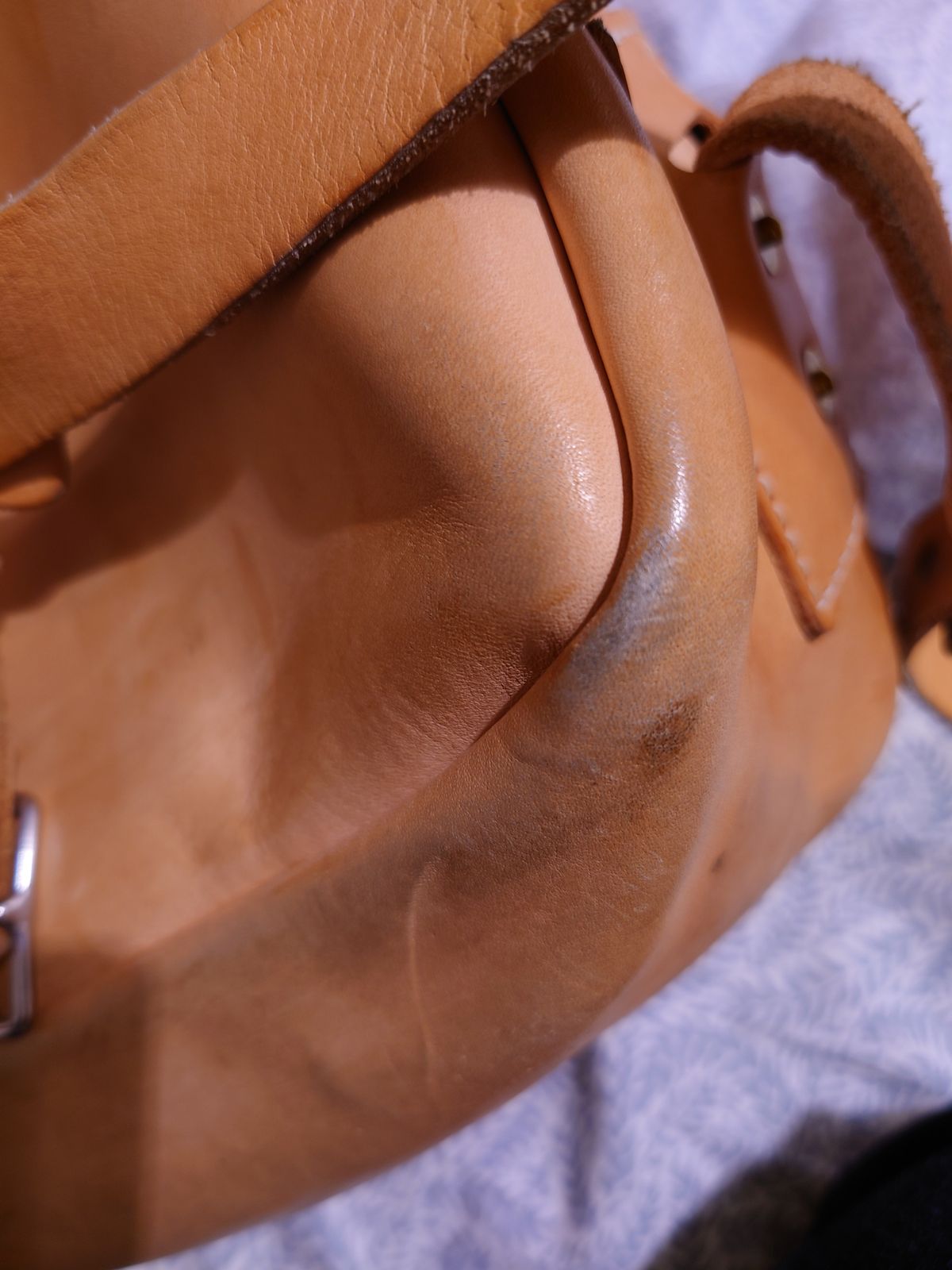 Photo by Exsufflicate on April 6, 2026 of the Go Forth Goods Classic Zippered Leather Backpack in Unknown Natural Veg Tan.