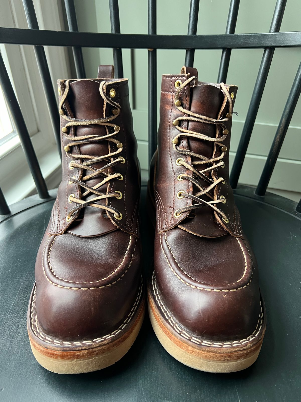 Photo by goblutes on March 10, 2024 of the Nicks Moc Toe in Horween Brown Chromexcel.