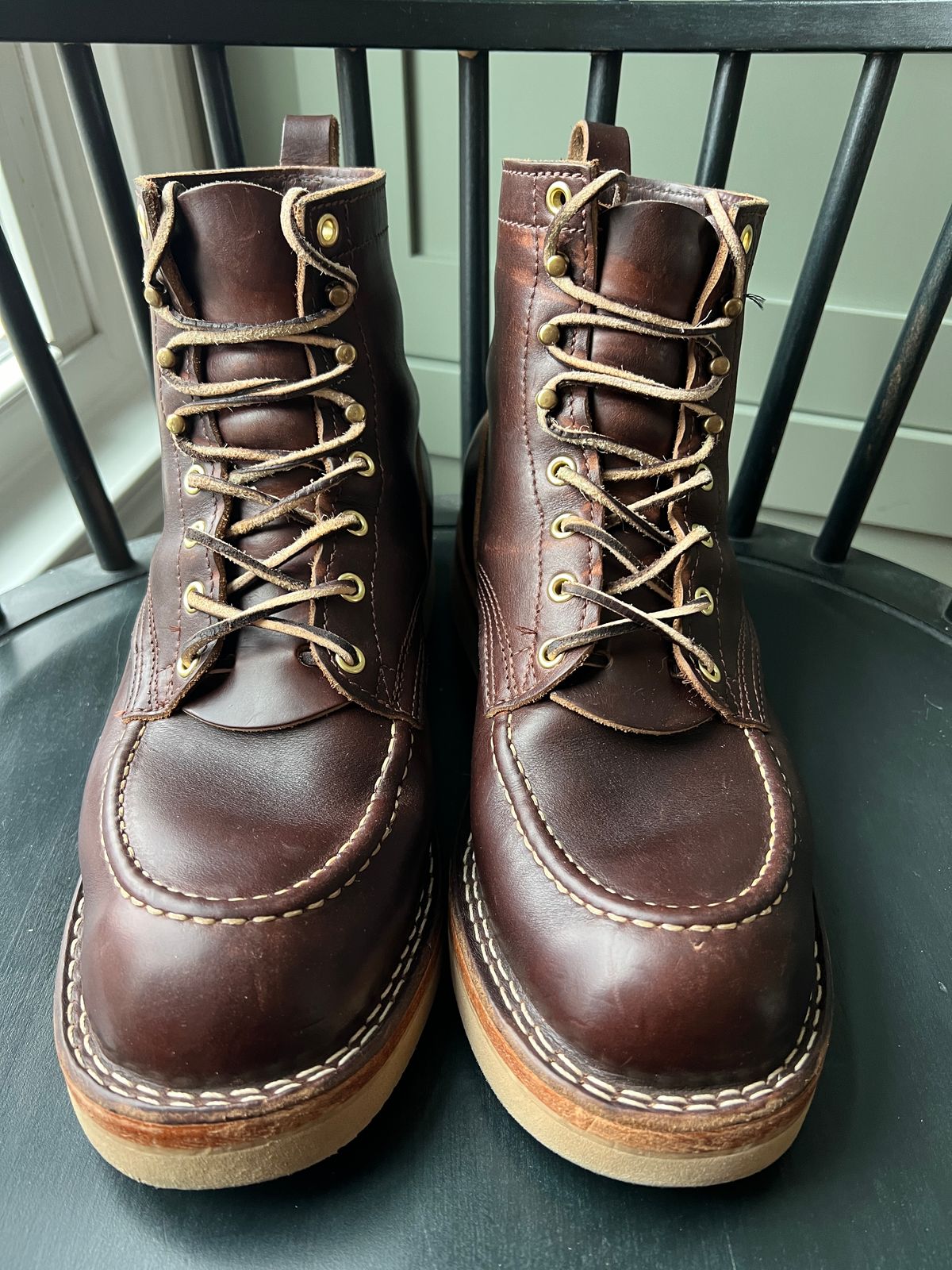 Photo by goblutes on March 10, 2024 of the Nicks Moc Toe in Horween Brown Chromexcel.