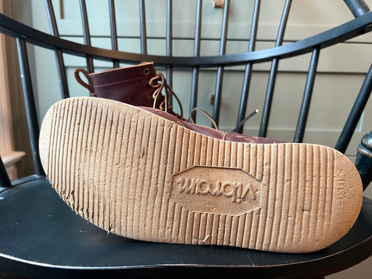 Photo by goblutes on December 16, 2024 of the Frank's Boots Rainier in Seidel Chocolate.