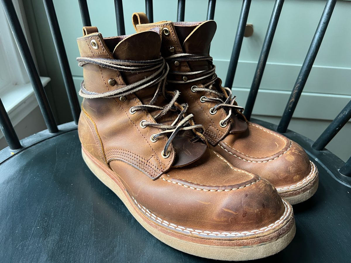 Photo by goblutes on March 2, 2024 of the Nicks Moc Toe in Horween Orange Predator.