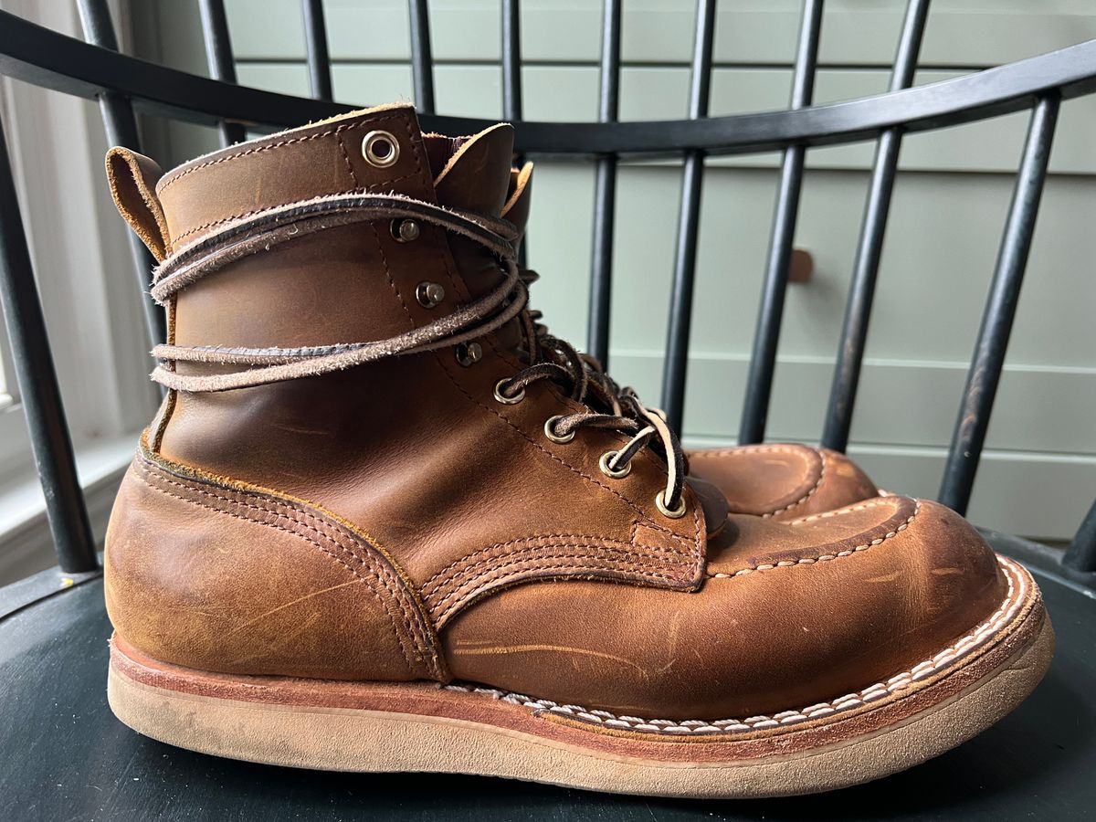 Photo by goblutes on March 2, 2024 of the Nicks Moc Toe in Horween Orange Predator.