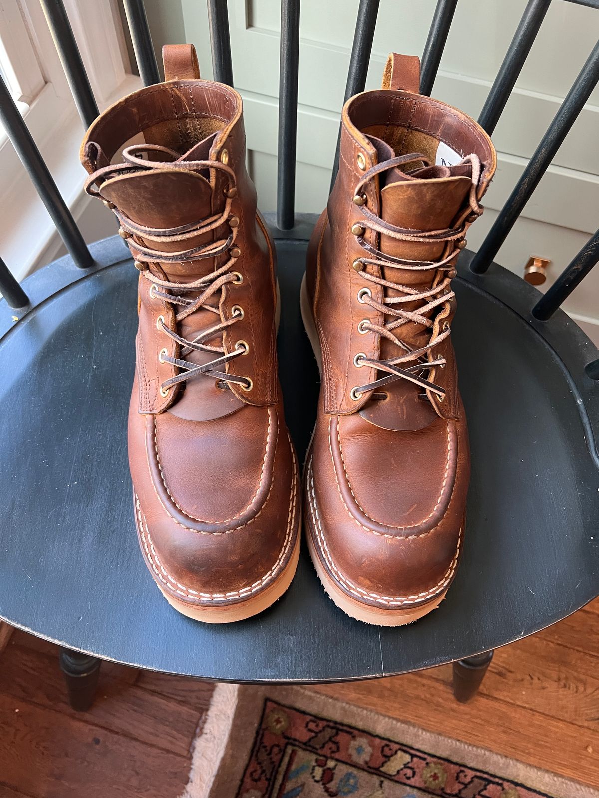 Photo by goblutes on March 10, 2024 of the Nicks Moc Toe in Horween Orange Predator.