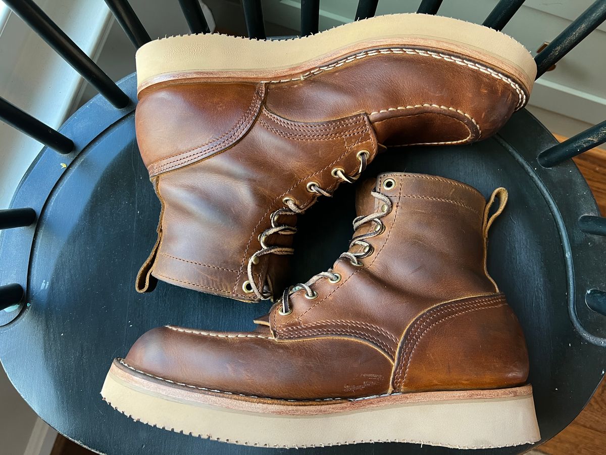 Photo by goblutes on March 10, 2024 of the Nicks Moc Toe in Horween Orange Predator.