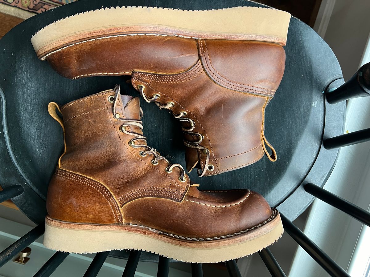 Photo by goblutes on March 10, 2024 of the Nicks Moc Toe in Horween Orange Predator.