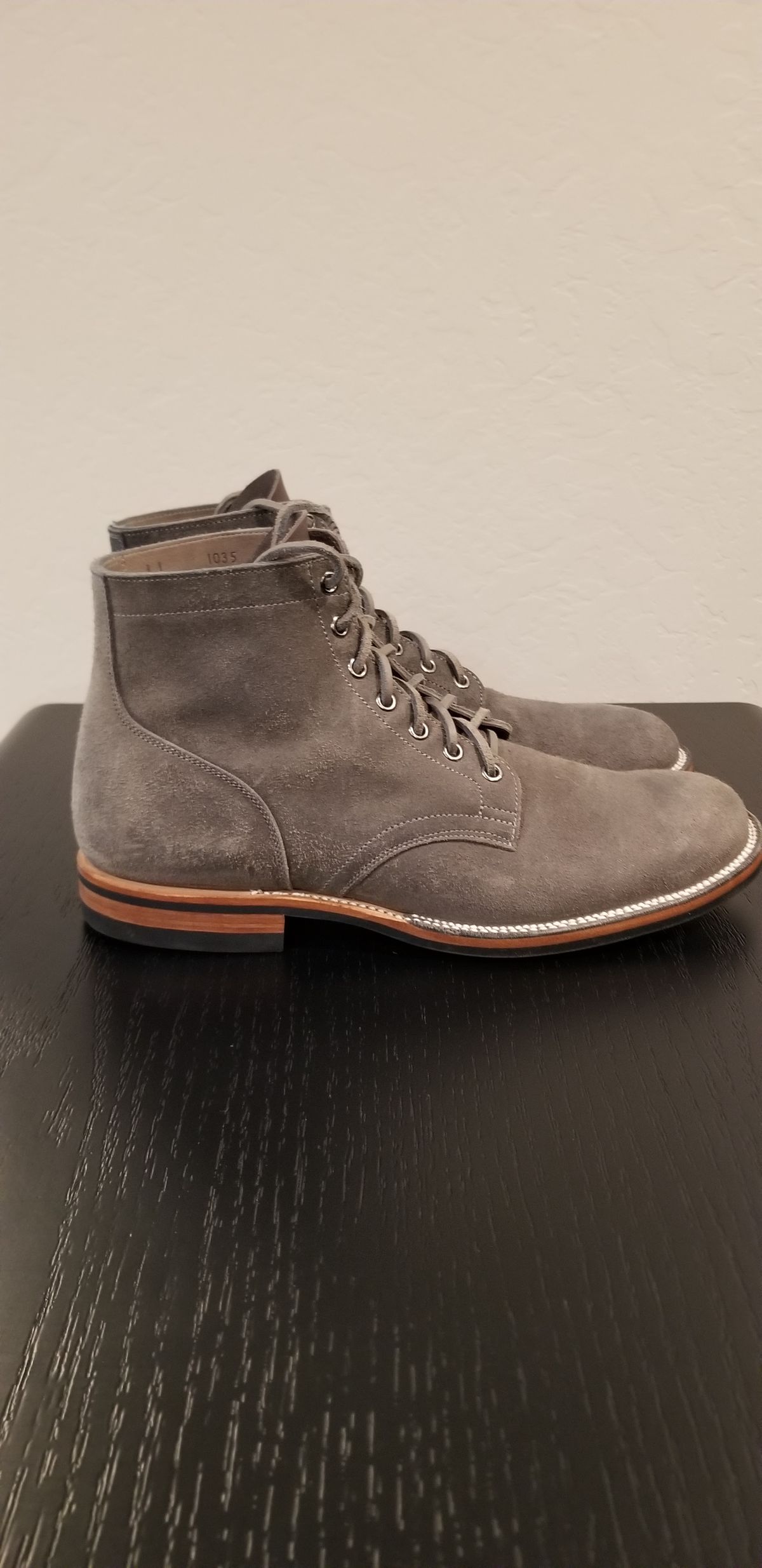 Photo by EzSteve on October 2, 2022 of the Viberg Service Boot in C.F. Stead Anthracite Waxed Roughout.