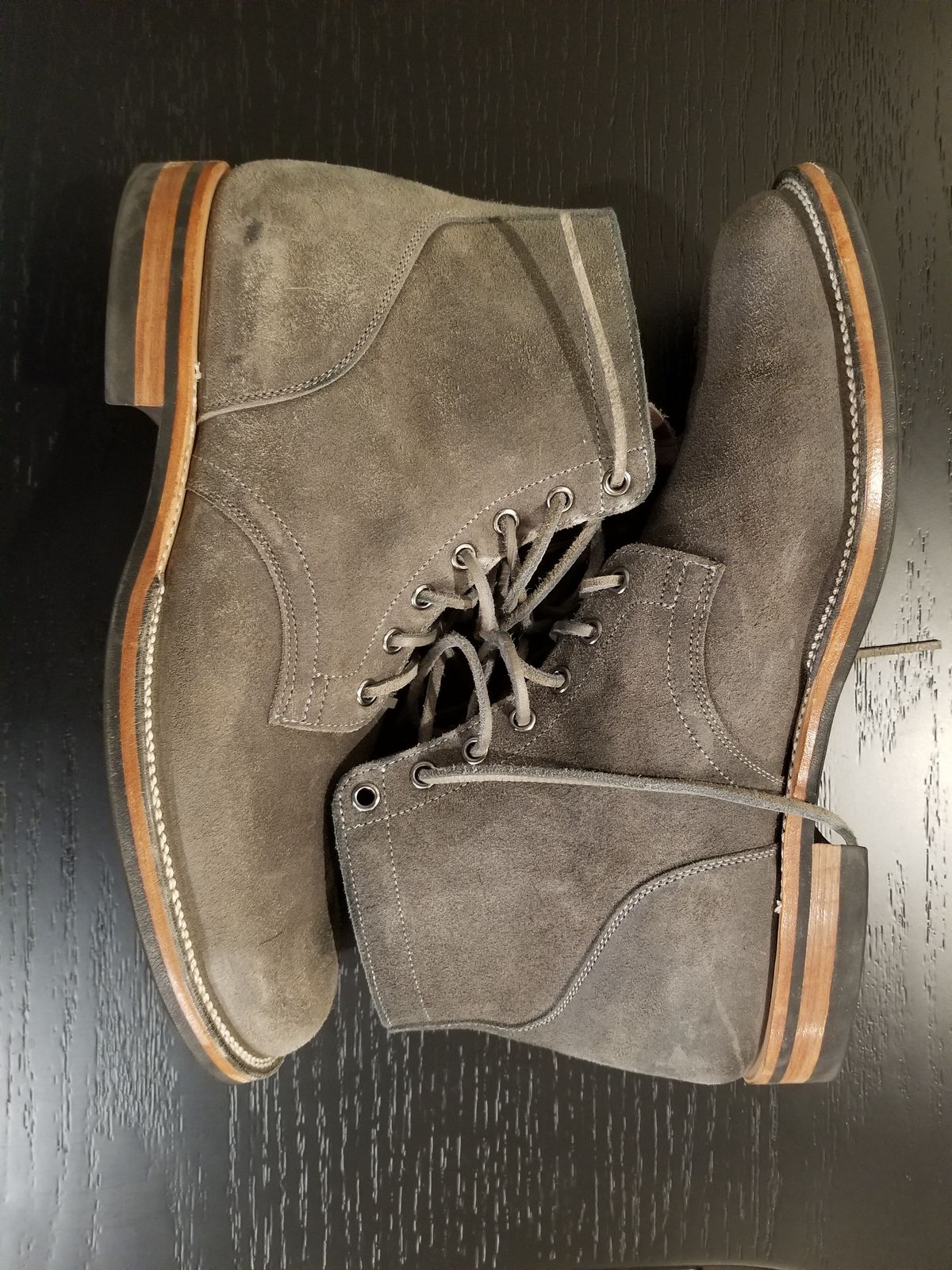 Photo by EzSteve on November 5, 2022 of the Viberg Service Boot in C.F. Stead Anthracite Waxed Roughout.