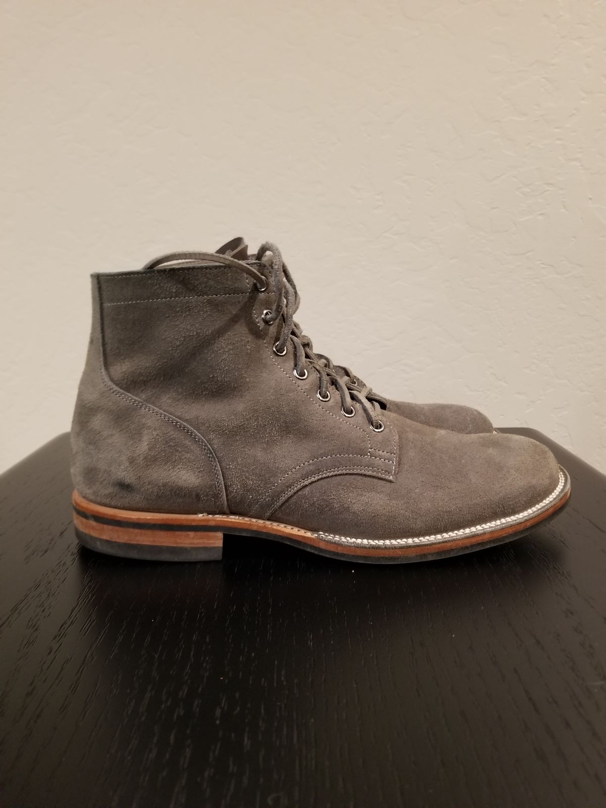 Photo by EzSteve on December 6, 2022 of the Viberg Service Boot in C.F. Stead Anthracite Waxed Roughout.